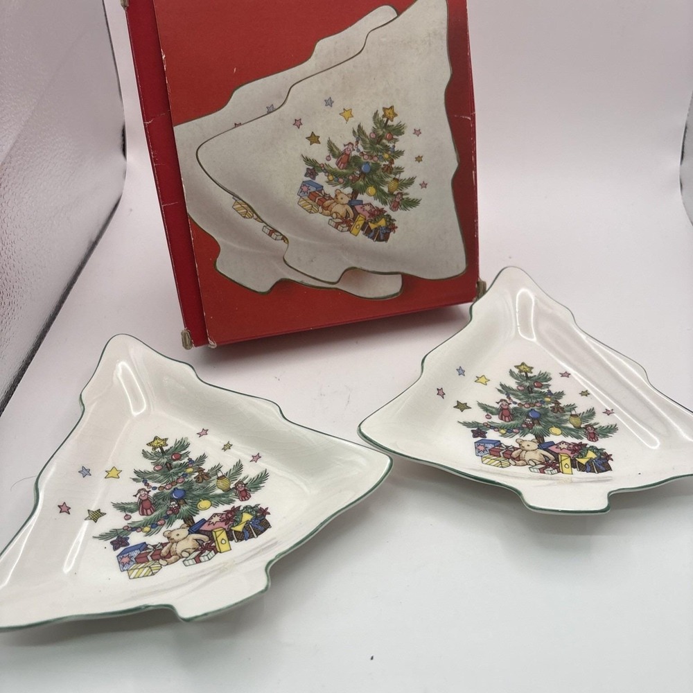 Nikko~Christmastime/Happy Holidays~Christmas Tree Candy Dishes~6"~Set of 2~IOB